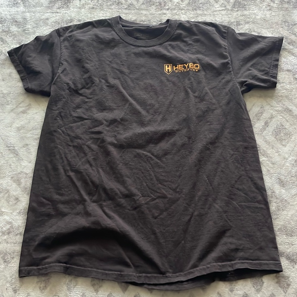 Medium brown Hey Bo T shirt